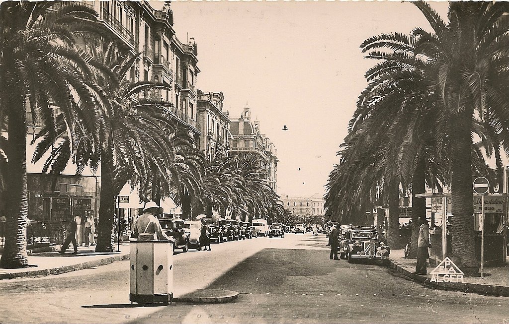 135-Boulevard Gallieni.JPG